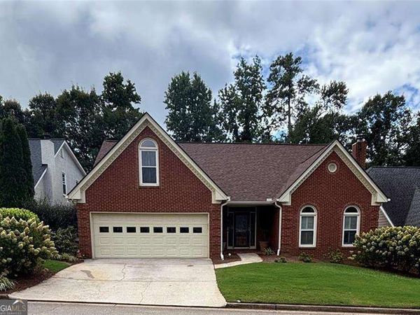 300 Shelli Lane, Roswell, GA 30075