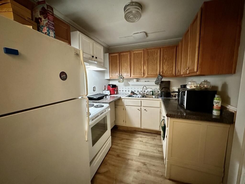 1420 N Highway 52 Photo 16