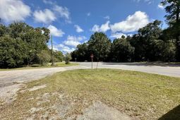 1420 N Highway 52 photo 4