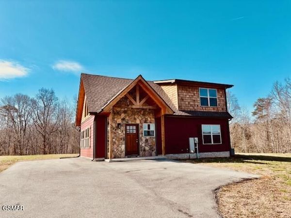 3863 Holders Grove Road, Cosby, TN 37722