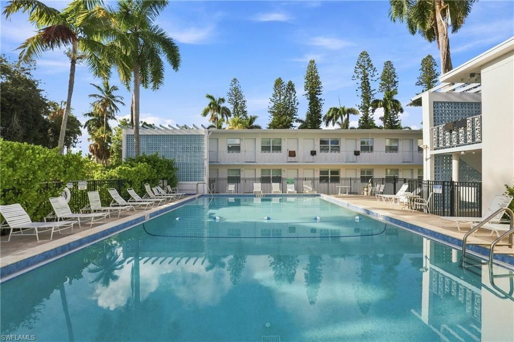 1295 Gulf Shore Blvd S, Unit 134, Naples, FL 34102 Photo