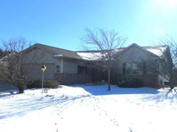 1619 Sandstone LANE, Howards Grove, WI 53083