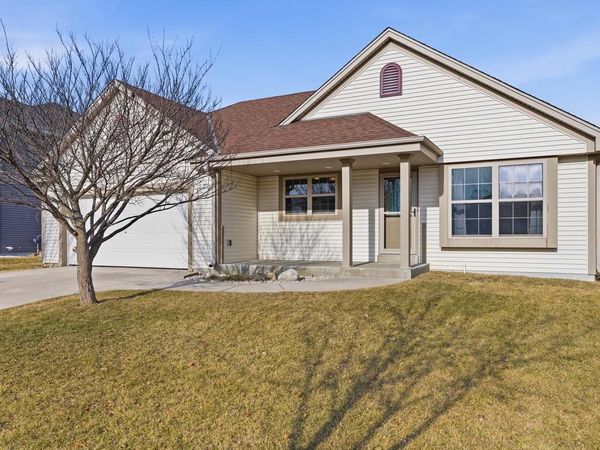 114 Rushmore LANE, Hartford, WI 53027
