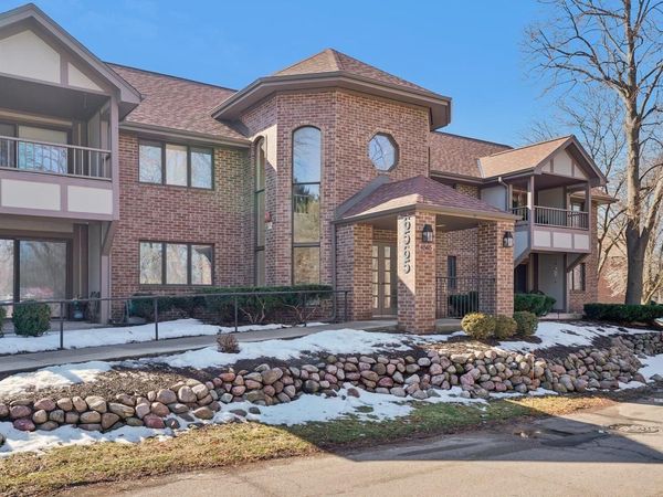 6565 N Green Bay AVENUE, Unit 211, Glendale, WI 53209