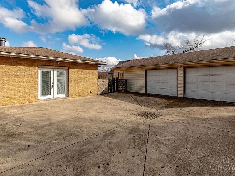 8179 Pleasant Valley Road, Camden, OH 45311 Photo 26