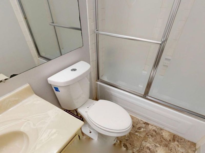 22 Oakwood Court, Springdale, OH 45246 Photo 25