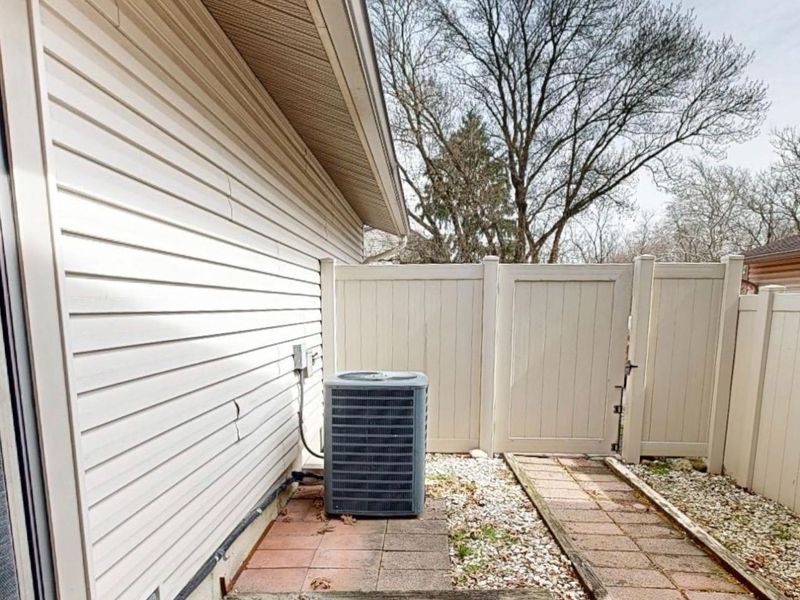 22 Oakwood Court, Springdale, OH 45246 Photo 44