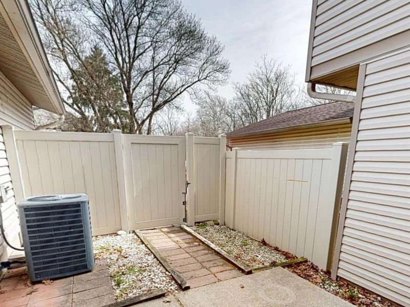 22 Oakwood Court, Springdale, OH 45246 Photo 45