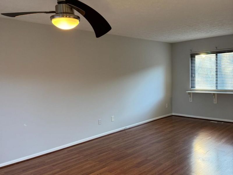 22 Oakwood Court, Cincinnati, OH 45246 Photo 6