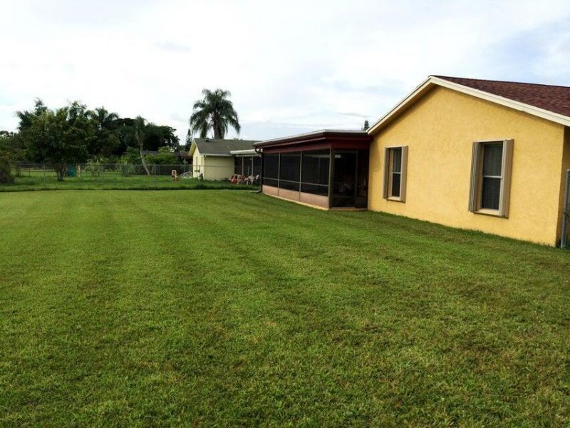 221 Bilbao Street, Royal Palm Beach, FL 33411 Photo