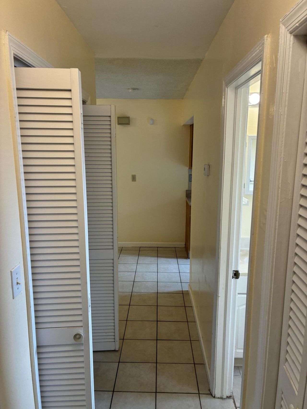 233 W Pine Terrace, Unit A, West Palm Beach, FL 33405 Photo