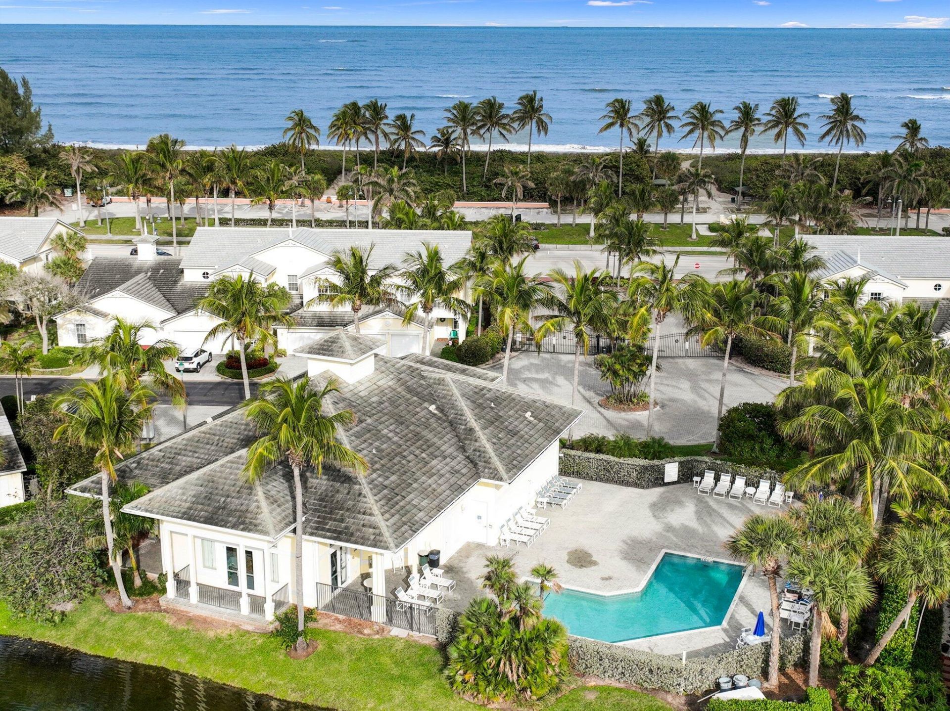 204 Mariner Bay Boulevard, Fort Pierce, FL 34949 Photo