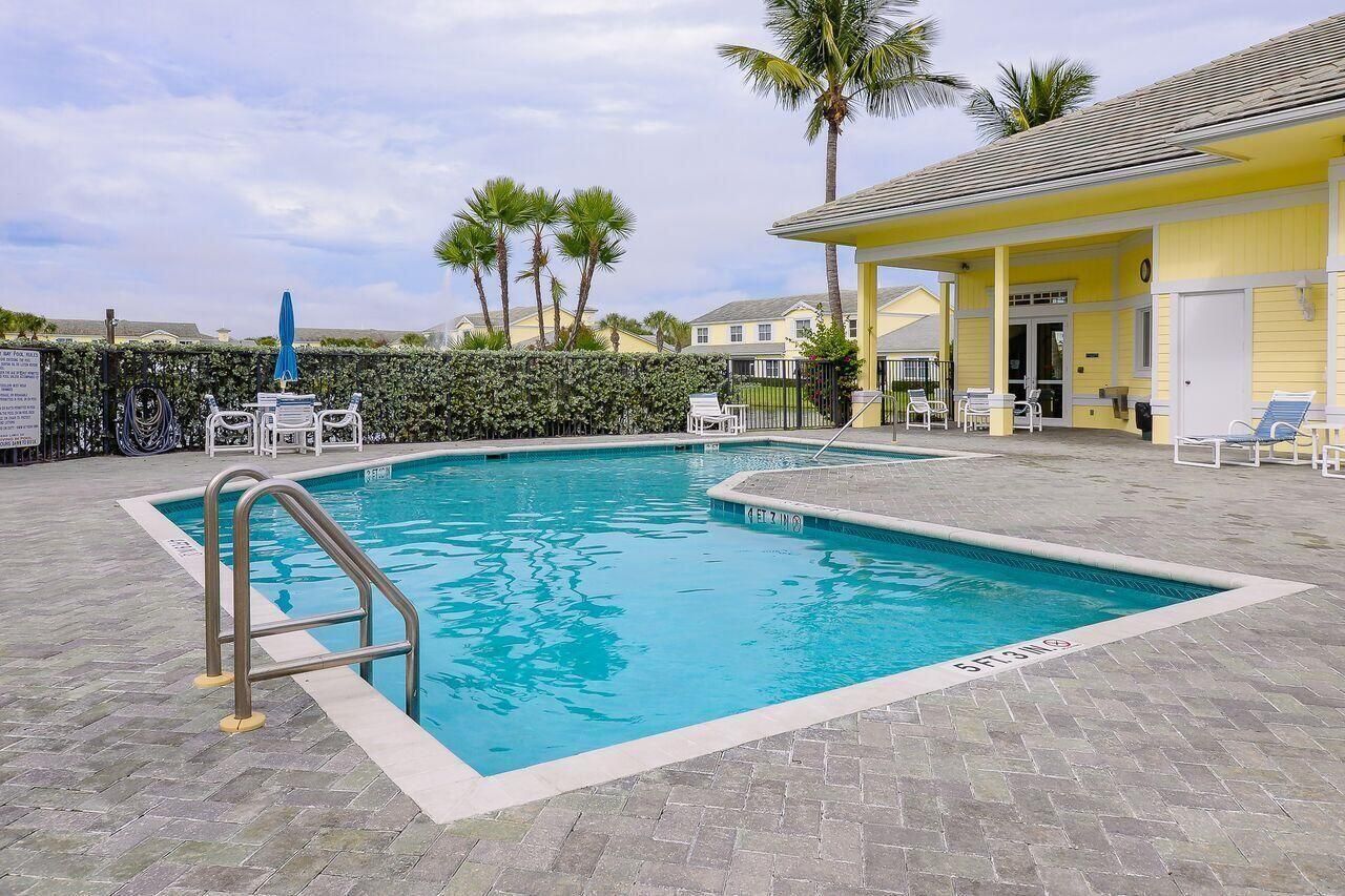 204 Mariner Bay Boulevard, Fort Pierce, FL 34949 Photo