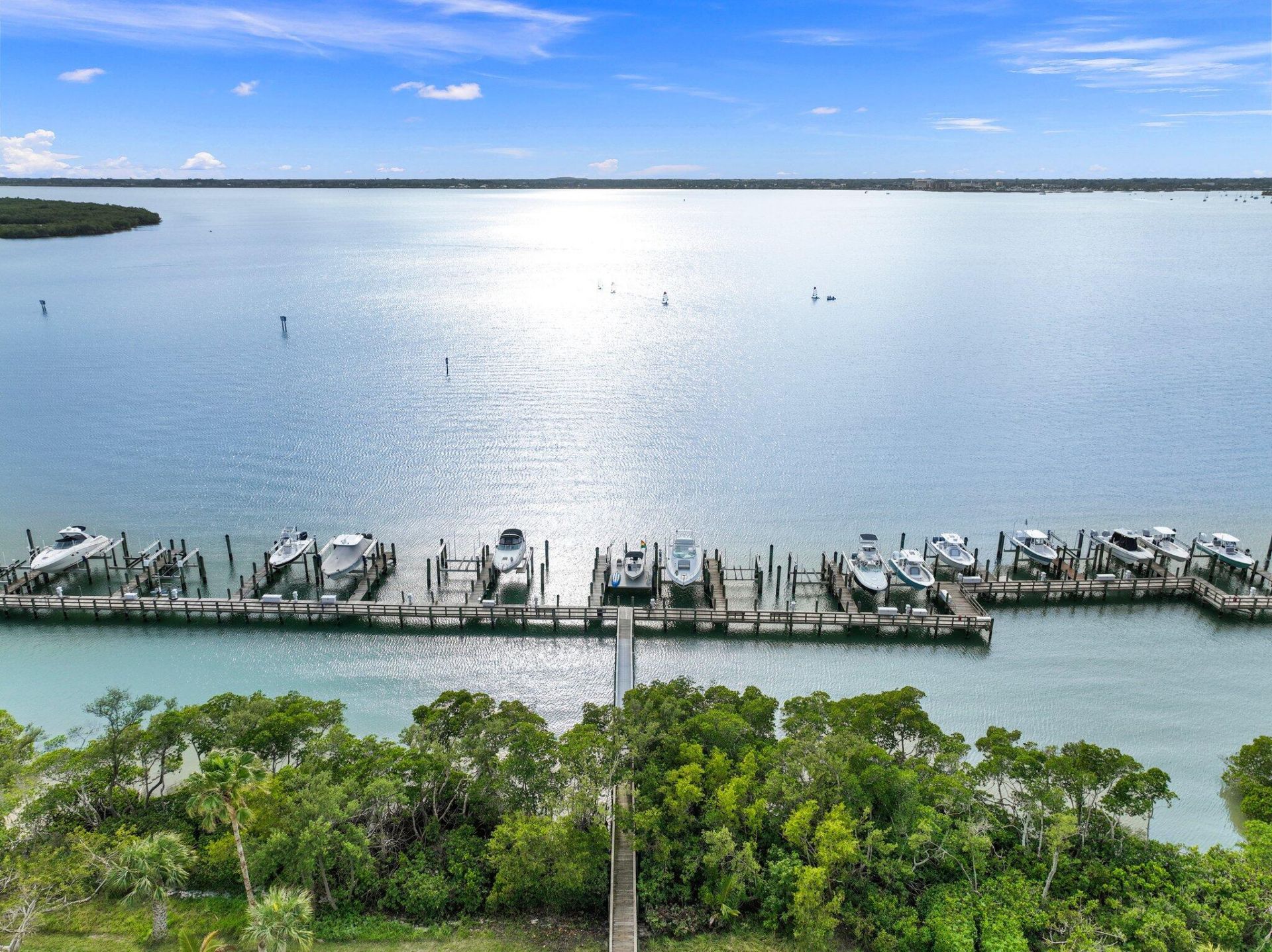 204 Mariner Bay Boulevard, Fort Pierce, FL 34949 Photo