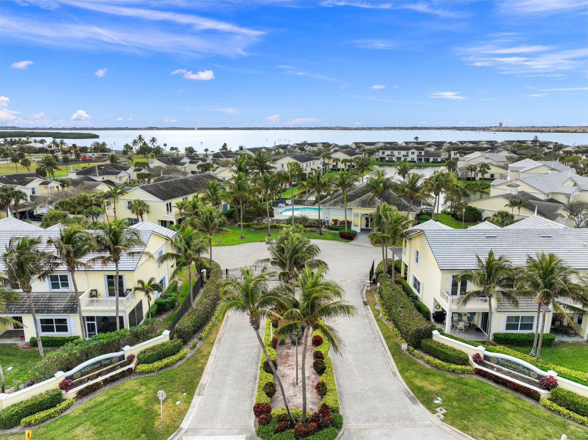 204 Mariner Bay Boulevard, Fort Pierce, FL 34949 Photo