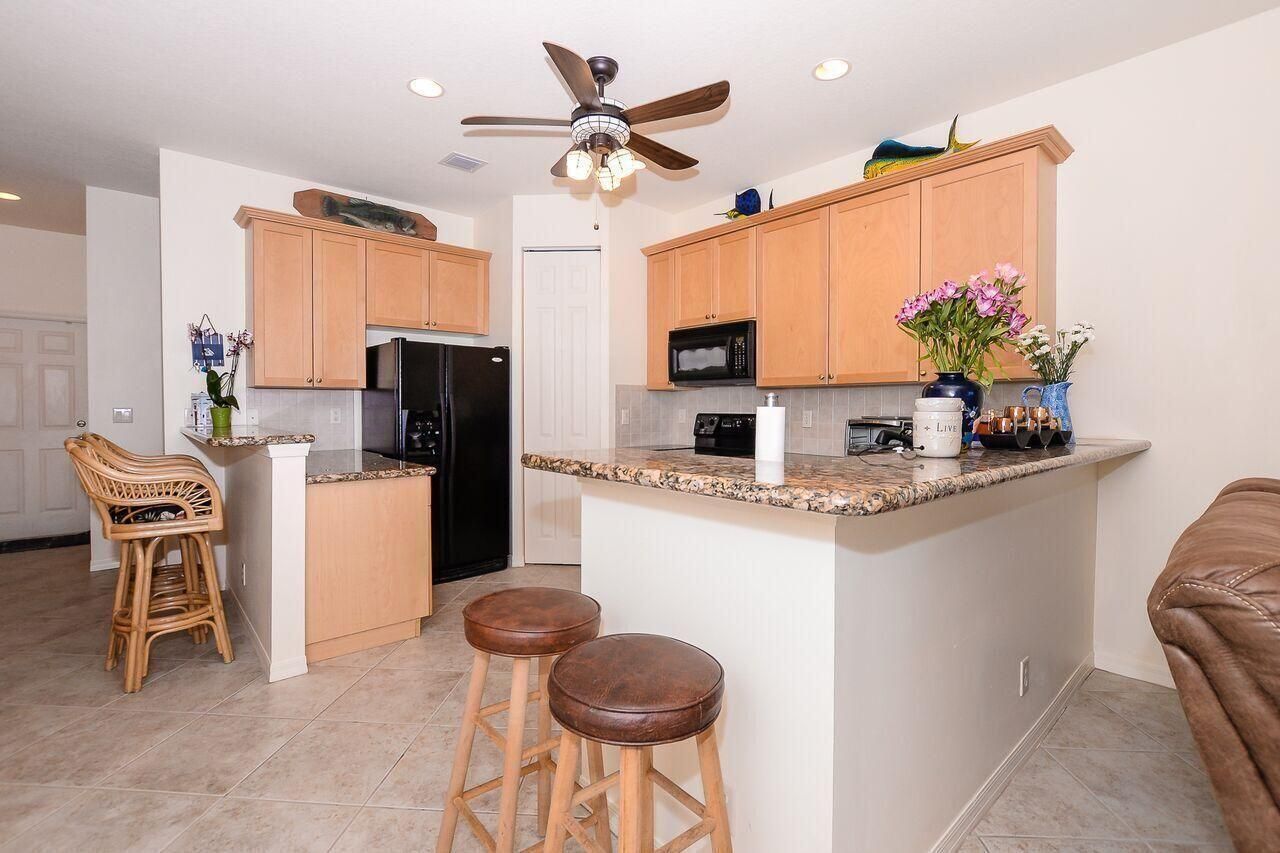 204 Mariner Bay Boulevard, Fort Pierce, FL 34949 Photo