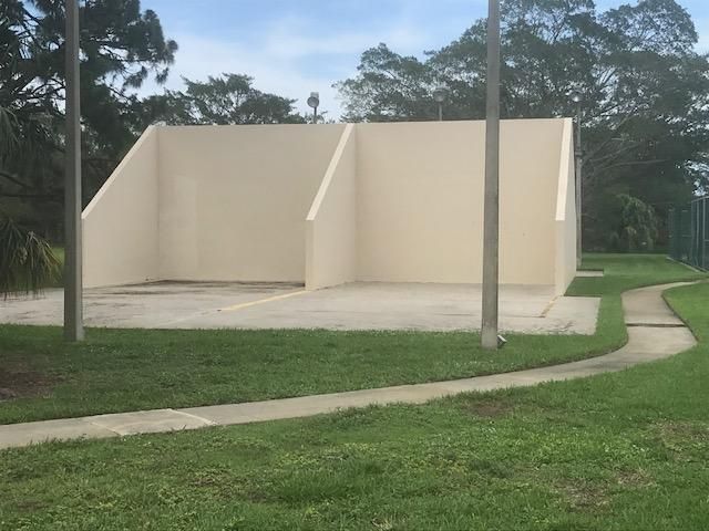 1215 12th Lane, Palm Beach Gardens, FL 33418 Photo