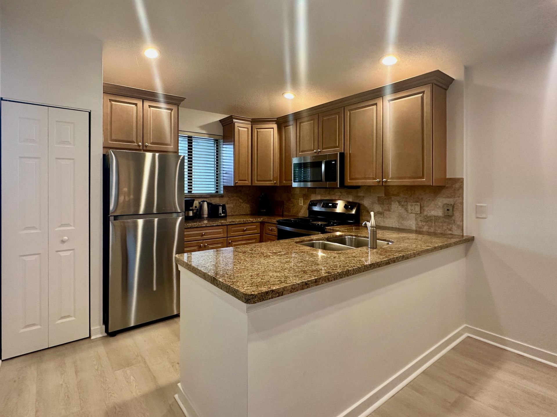 402 Club Drive, Palm Beach Gardens, FL 33418 Photo