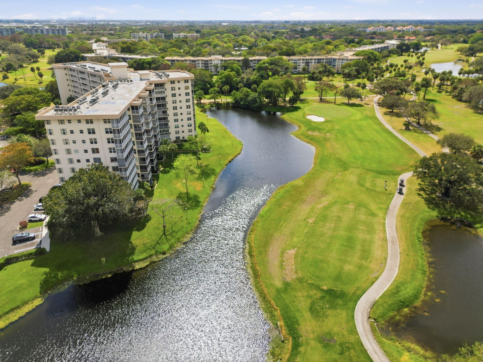 3507 Oaks Way, Unit 911, Pompano Beach, FL 33069 Photo
