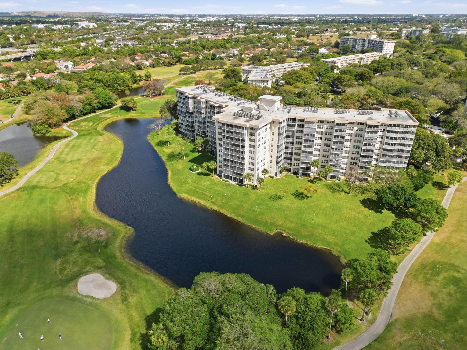 3507 Oaks Way, Unit 911, Pompano Beach, FL 33069 Photo