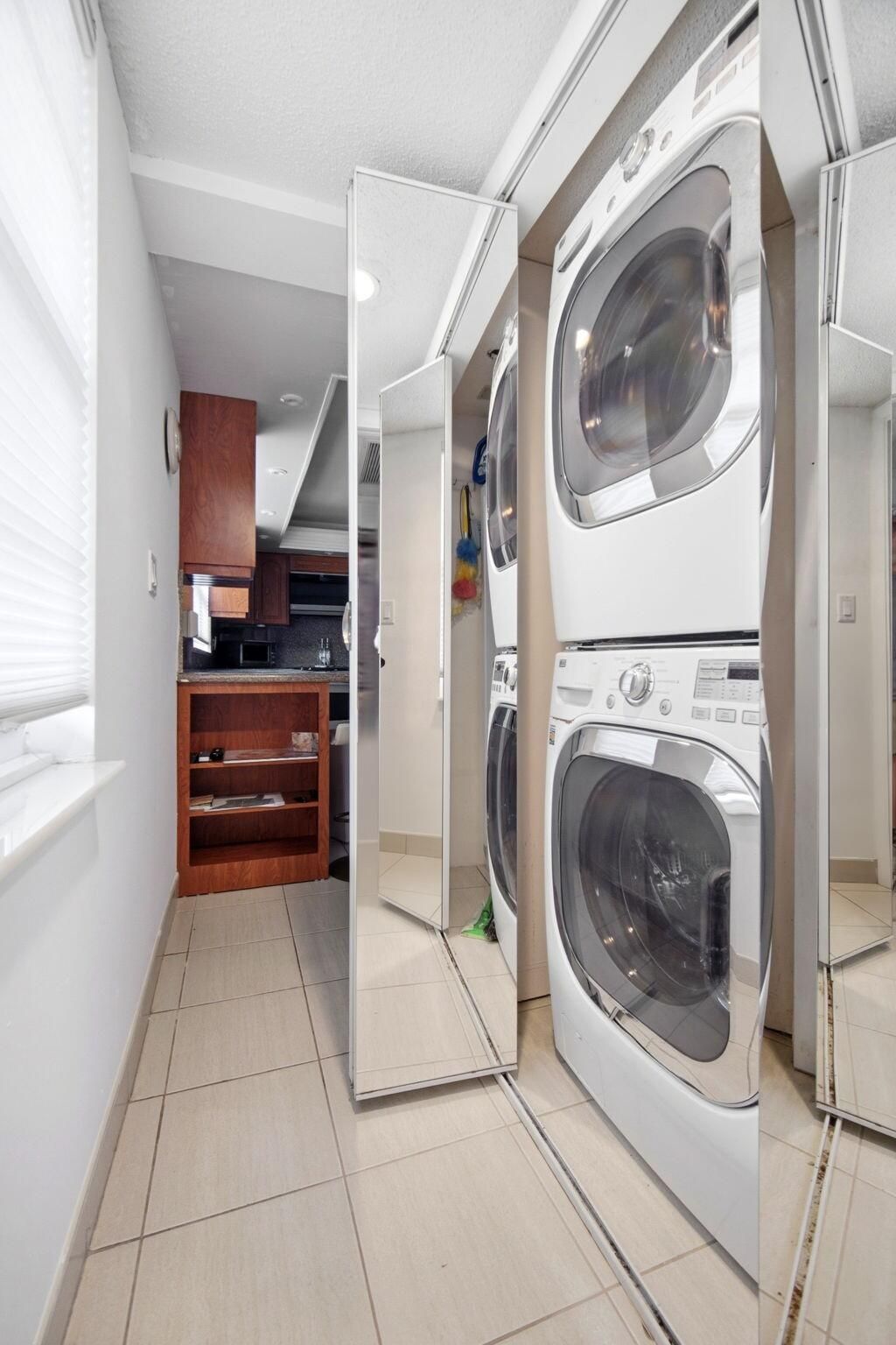 3507 Oaks Way, Unit 911, Pompano Beach, FL 33069 Photo