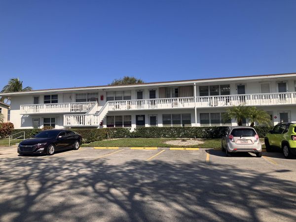 130 Northampton G, West Palm Beach, FL 33417