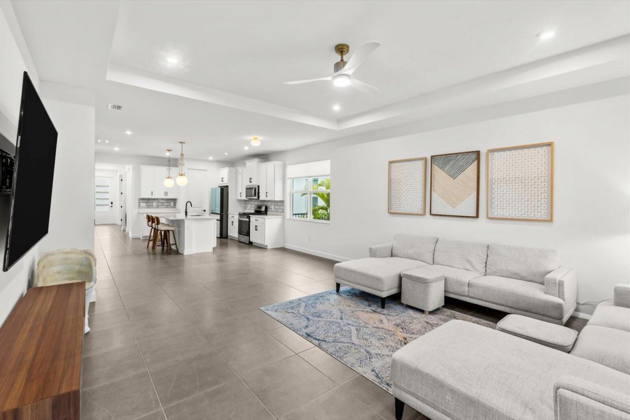 9165 SW Remy Lane, Port Saint Lucie, FL 34987 Photo