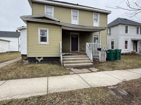 307 State Street, LaPorte, IN 46350