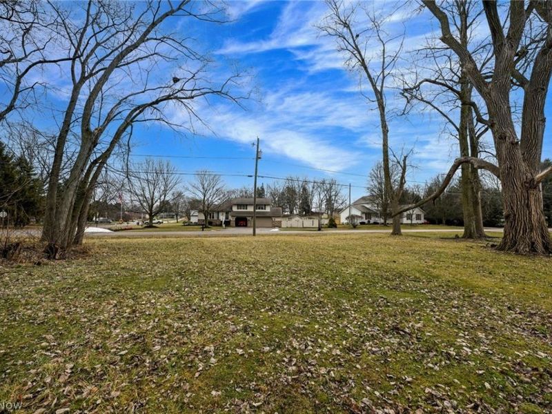 4707 Eastland Avenue, Louisville, OH 44641 Photo 17