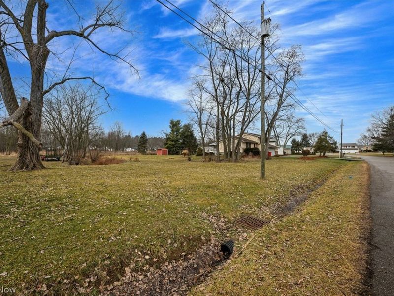 4707 Eastland Avenue, Louisville, OH 44641 Photo 5