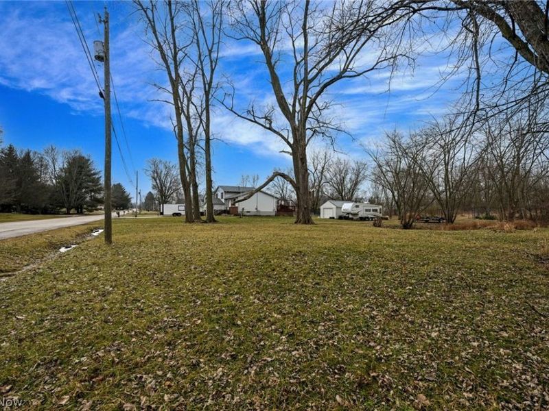 4707 Eastland Avenue, Louisville, OH 44641 Photo 8