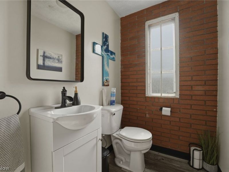 2310 W 9th Street, Ashtabula, OH 44004 Photo 29