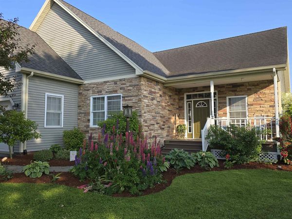 2 Shetland Lane, Swanton, VT 05488