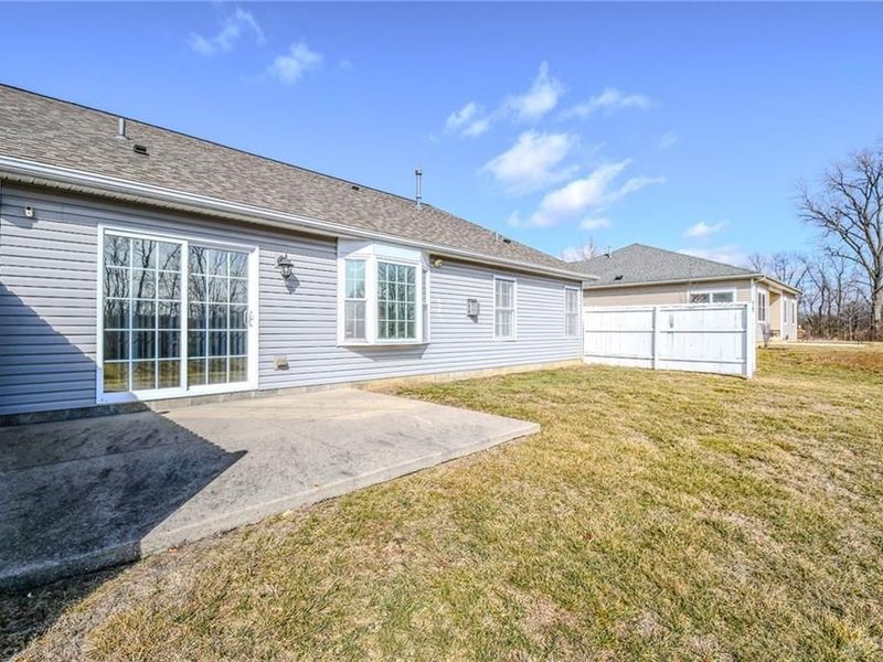 9825 Augusta Lane, Piqua, OH 45356 Photo 23