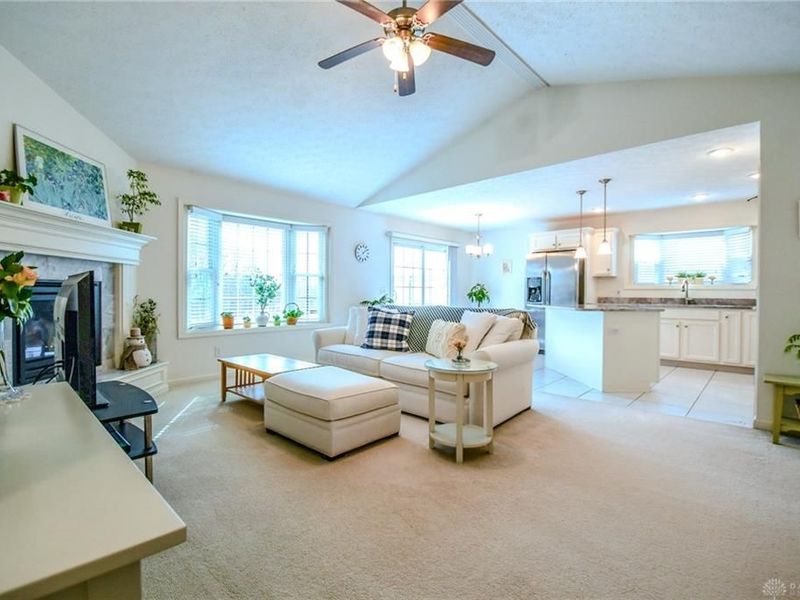 9825 Augusta Lane, Piqua, OH 45356 Photo 7