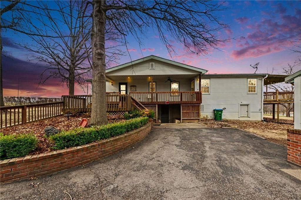 1492 SW Hook Road, Lees Summit, MO 64082 Main Photo