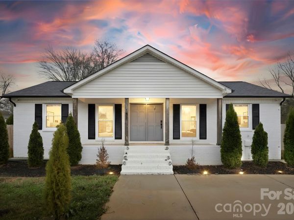 157 Downey Lake Road, Dallas, NC 28034