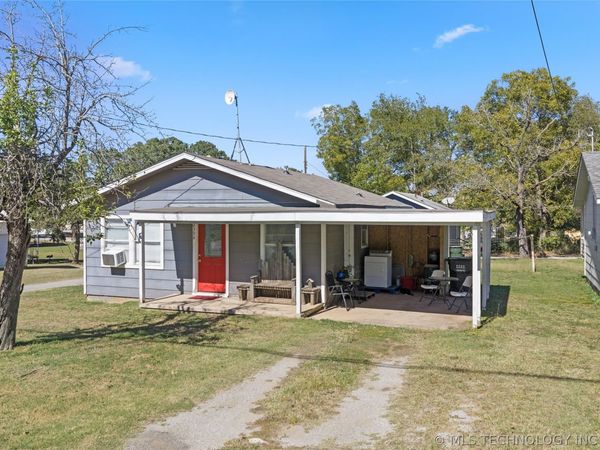 598 2nd Street , Healdton, OK 73438