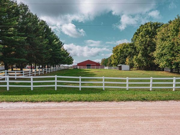 9025 Nugent Avenue NE, Rockford, MI 49341