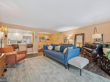 134 DRUMMERS LANE, Unit 134, WAYNE, PA 19087