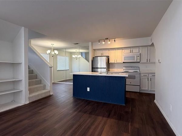 9839 Walnut Street, Unit T210, Dallas, TX 75243