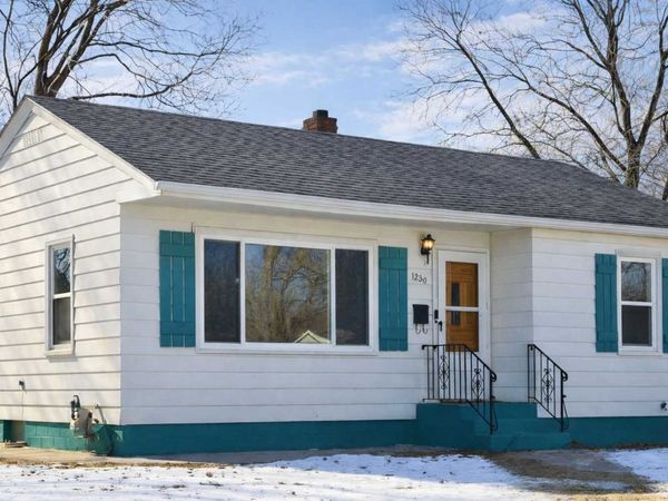 1220 Conway Street, Saint Paul, MN 55106