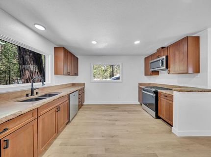 5449 Highway 4, Hathaway Pines, CA 95222 Photo