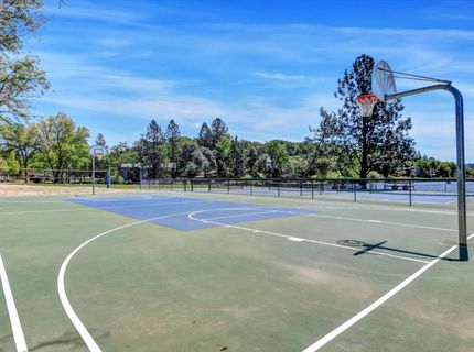 12025 Wanderer Rd, Auburn, CA 95602 Photo
