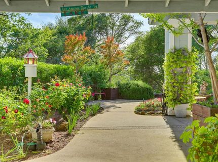 12025 Wanderer Rd, Auburn, CA 95602 Photo