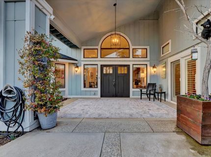 12025 Wanderer Rd, Auburn, CA 95602 Photo