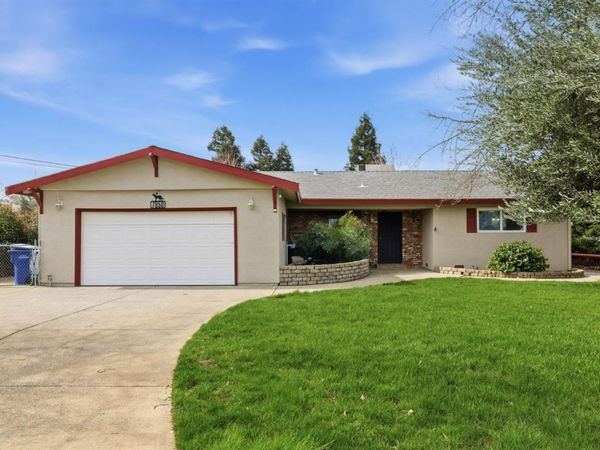 7950 Bar Du Ln, Sacramento, CA 95829