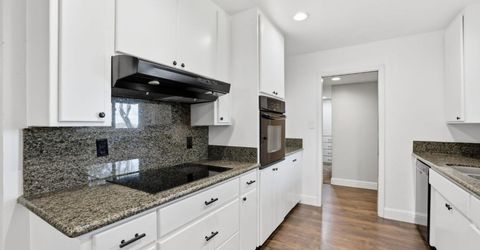 7950 Bar Du Ln, Sacramento, CA 95829 Photo