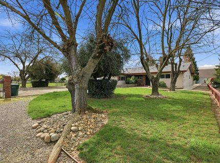 7950 Bar Du Ln, Sacramento, CA 95829 Photo