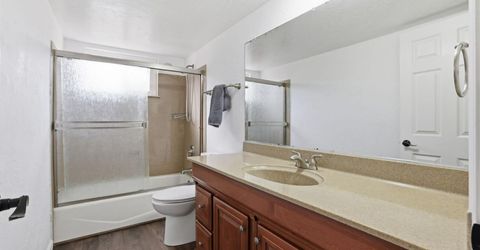 7950 Bar Du Ln, Sacramento, CA 95829 Photo
